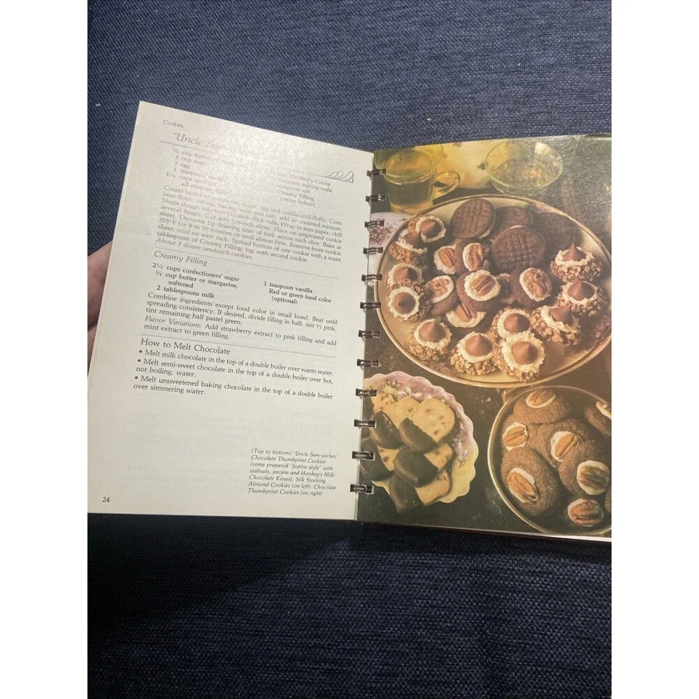 Hershey's Chocolate Memories Through The Years Cookbook Vintage 1982